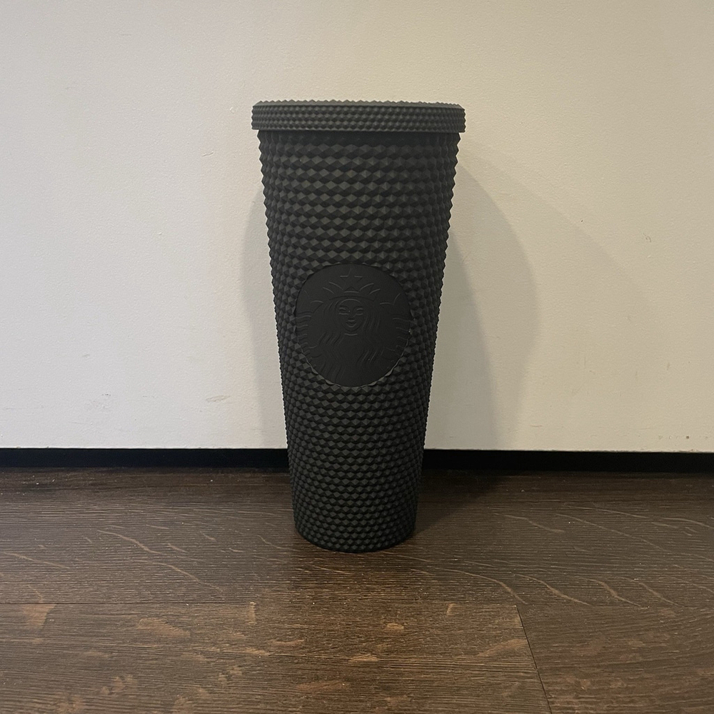 Starbucks Black Matte Studded Venti Tumbler Cold Cup 24 oz No Straw